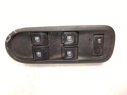 Used Left front window switch Left front window switch 30441375 30441375