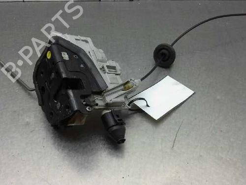 Serratura anteriore sinistra AUDI A4 B7 Avant (8ED) 2.0 TFSI (200 hp) 1135530