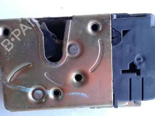 Used Front right lock CITROËN XSARA (N1) 2.0 HDi 90 (90 hp) 7465276