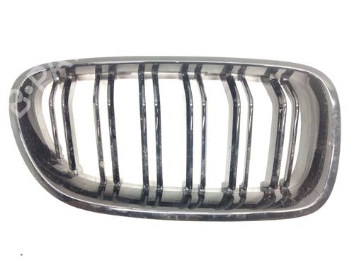 Used Grille BMW 5 (F10) 520 d xDrive (190 hp) 20215288