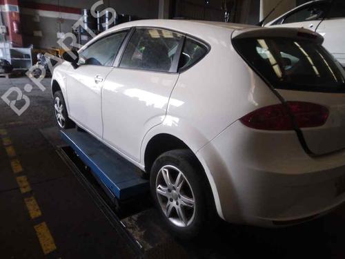Left front brake caliper SEAT LEON (1P1)  | BP11824557M105 