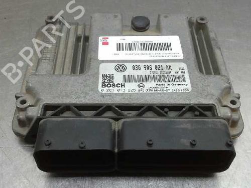 Used Engine control unit (ECU) VW GOLF V (1K1) 2.0 TDI 16V (140 hp) 742875