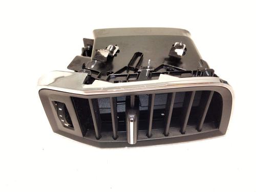 Used Air vent Air vent 30489927 30489927