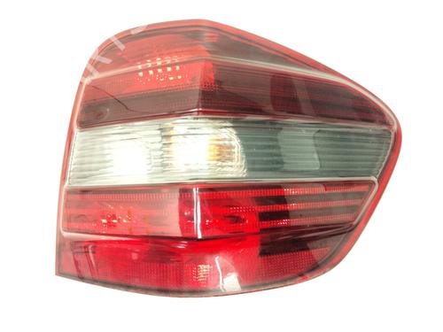 Used Right taillight Right taillight MERCEDES-BENZ M-CLASS (W164) ML 320 CDI 4-matic (164.122) (224 hp) 32189188 32189188
