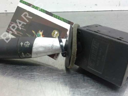 Used Steering column stalk CITROËN BERLINGO / BERLINGO FIRST MPV (MF_, GJK_, GFK_) 2.0 HDI 90 (MFRHY) (90 hp) 1324357