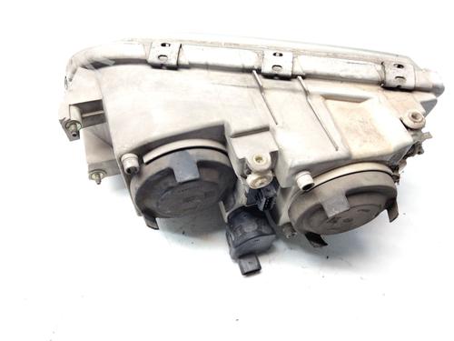 Right headlight VOLVO S40 I (644) 1.8 i | BP17337854C29 