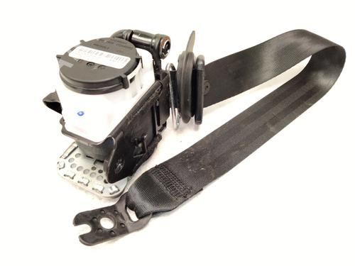 Used Front right seatbelt SKODA SUPERB III (3V3) 2.0 TDI (150 hp) 31067197