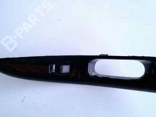 Used Right front window switch Right front window switch AUDI A3 (8L1) 1.9 TDI (100 hp) 8068374 8068374