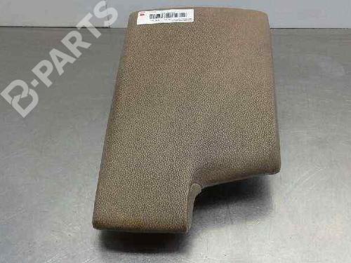 Used Armrest / Center console Armrest / Center console BMW 3 (E90) 325 xi (218 hp) 10261397 10261397