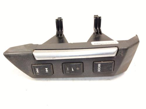 steering-wheel-controls-land-rover-freelander-2-l359-2006-2007-2008-2009-2010-2011-2012-2013-2014-2015-29505810 main image