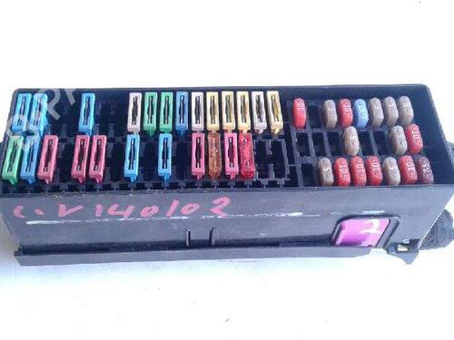 Used Fuse box Fuse box 9644166 9644166