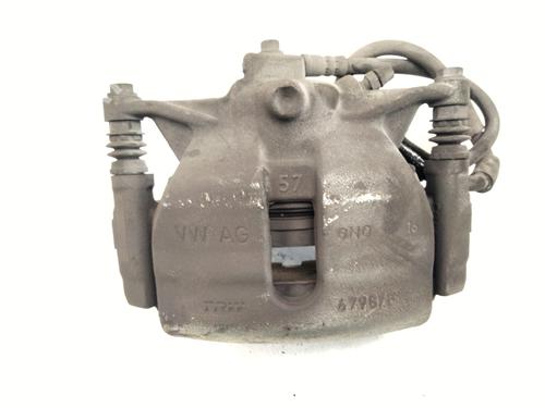 Venstre bremsekaliber foran AUDI Q3 (F3B) 35 TDI (150 hp) 32670937
