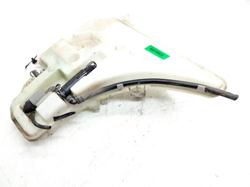Used Windscreen washer tank BMW 3 (E90) 320 d (177 hp) 21540339
