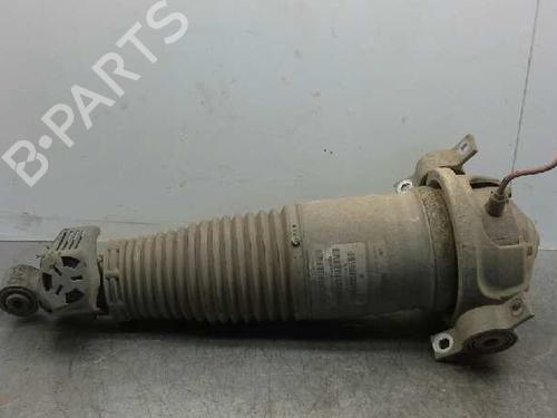 Used Left rear shock absorber VW TOUAREG (7LA, 7L6, 7L7) 2.5 R5 TDI (174 hp) 743089