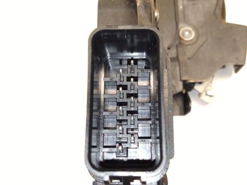 Front left lock LAND ROVER FREELANDER 2 (L359) 2.2 TD4 4x4 | BP29511625C98 