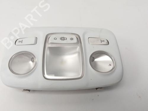 Plafoniera interna Plafoniera interna PEUGEOT 5008 II (MC_, MJ_, MR_, M4_) 1.6 BlueHDi 120 (MCBHZH, MCBHZW) (120 hp) 36808258 36808258