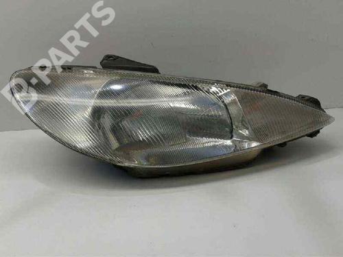 Used Right headlight Right headlight PEUGEOT 206 Hatchback (2A/C) 1.4 i (75 hp) 10195984 10195984