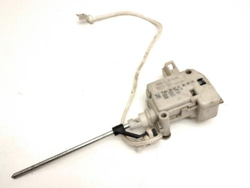 Sentrallåsmotor tankluke SEAT IBIZA II (6K1) 1.6 i (75 hp) 25225965