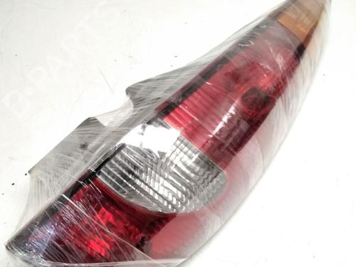 Right taillight NISSAN ALMERA TINO (V10) 2.2 dCi | BP1264039C35 