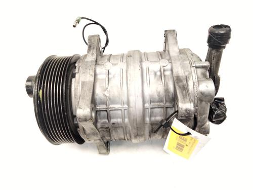 Used AC compressor RENAULT TRUCKS Maxity [2007-2025]  29582717