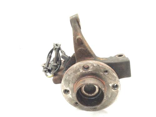 Used Left front steering knuckle DACIA LOGAN MCV II 1.5 dCi (84 hp) 31810896