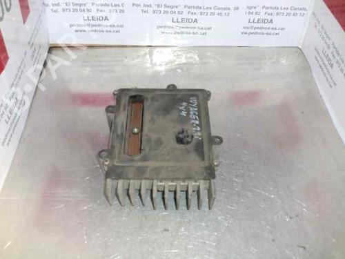 Used Engine control unit (ECU) CHRYSLER VOYAGER II (ES) 3.3 (152 hp) 3133555