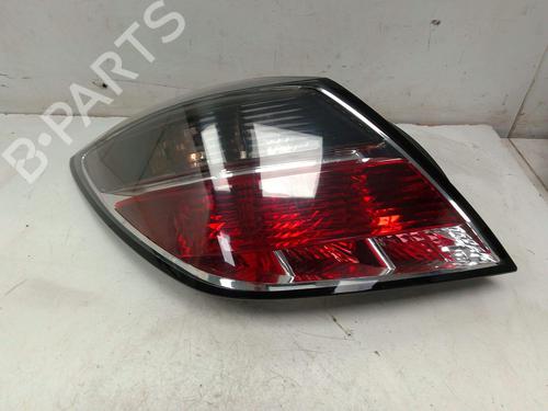 Used Left taillight Left taillight 33989384 33989384