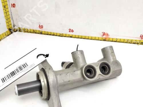 Brake master cylinder FORD FOCUS I (DAW, DBW) 1.8 TDCi | BP16214680M77 