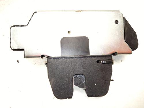 Used Tailgate lock PEUGEOT 2008 I (CU_) 1.2 THP 130 / PureTech 130 (130 hp) 22954667