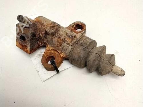 Used Clutch slave cylinder FORD MAVERICK (UDS, UNS) [1993-1998]  14318687