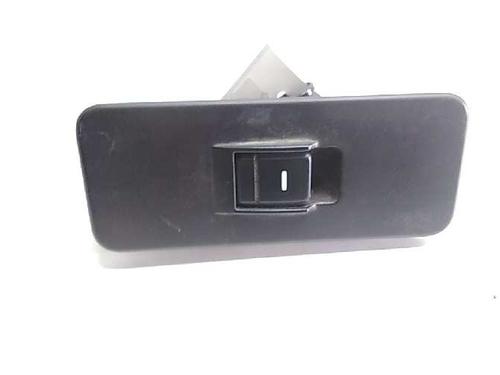 Used Right front window switch LAND ROVER DISCOVERY III (L319) 2.7 TD 4x4 (190 hp) 12091993
