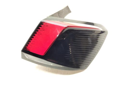 Fanale posteriore sinistro PEUGEOT 3008 II SUV (MC_, MR_, MJ_, M4_) 1.5 BlueHDi 130 (131 hp) 21533647