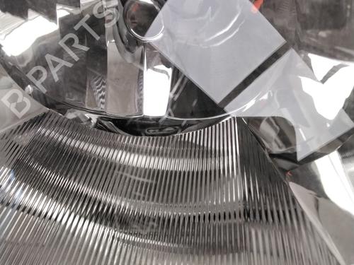 Right headlight VW POLO (9N_, 9A_) 1.4 16V | BP22767501C29 