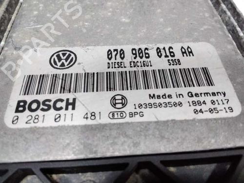 Engine control unit (ECU) VW TOUAREG (7LA, 7L6, 7L7) 5.0 V10 TDI | BP8872372M57 