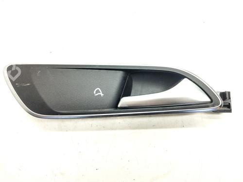 Used Front right interior door handle MERCEDES-BENZ A-CLASS (W176) A 200 CDI / d (176.008) (136 hp) 18569605