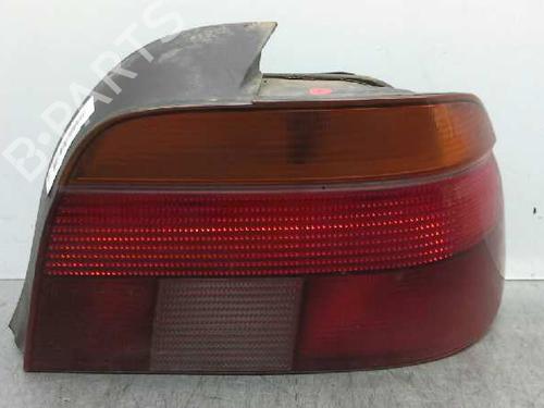 Used Right taillight BMW 5 (E39) 520 d (136 hp) 743187