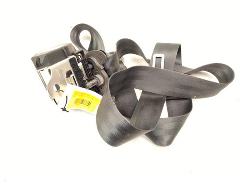 Used Rear left seatbelt LAND ROVER DISCOVERY SPORT (L550) 2.0 D (150 hp) 22760973