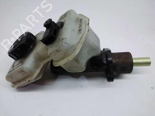 Used Brake master cylinder RENAULT 21 (B48_) [1989-1994]  9366884