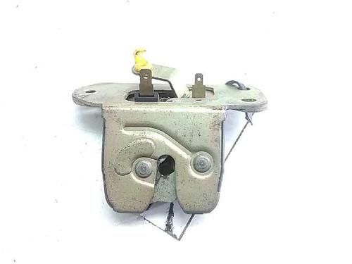 Used Tailgate lock VOLVO S40 I (644) [1995-2004]  15888053