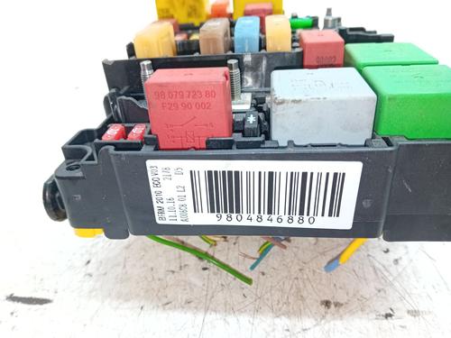 Fuse box PEUGEOT 208 I (CA_, CC_)  | BP24738709E1