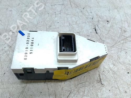 Switch TOYOTA AURIS Estate (_E18_) 1.8 Hybrid (ZWE186_, ZWE186R, ZWE186H) | BP31176582I30