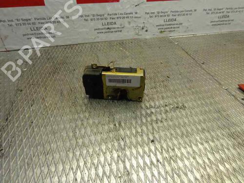 Used Front left lock Front left lock 1359386 1359386