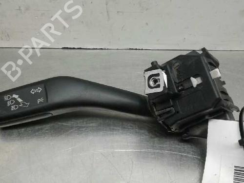 Used Steering column stalk Steering column stalk SEAT ALTEA XL (5P5, 5P8) 1.9 TDI (105 hp) 2443739 2443739