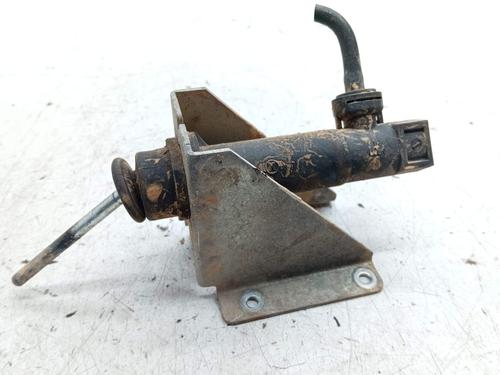 Used Clutch slave cylinder Clutch slave cylinder 25605886 25605886