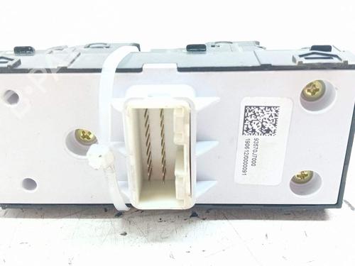 Left front window switch KIA PROCEED Combi Van (CD) 1.4 T-GDI | BP26610917I27 - Image 2