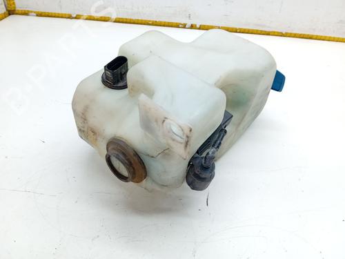 Windscreen washer tank VW GOLF IV (1J1) 2.0 | BP28076667C113 