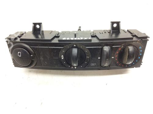 Used Climate control MERCEDES-BENZ SPRINTER 3-t Van (B906) 209 CDI (906.611, 906.613) (88 hp) 19903178