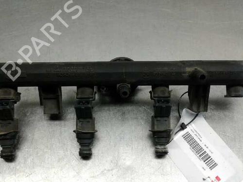 Used Injection rail SEAT IBIZA II (6K1) [1993-2002]  1621875