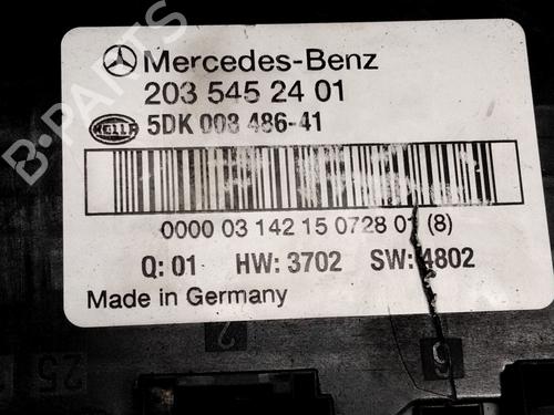 Sikringsdåse MERCEDES-BENZ C-CLASS (W203) C 180 Kompressor (203.046) | BP17570423E1 