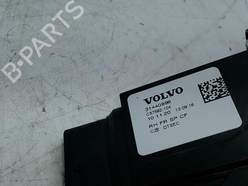 Front right lock VOLVO XC40 (536) T2 | BP29746114C97